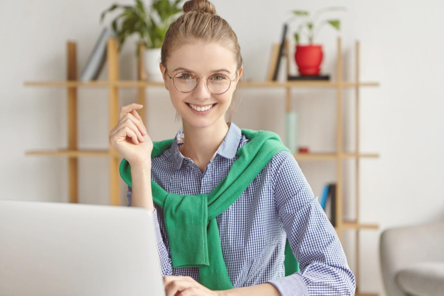 Графики и диаграммы показывающие динамику бюджетных излишков и методы их распределения